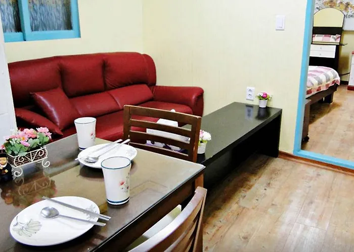 Cozy Place In Itaewon